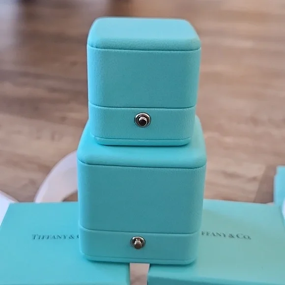Tiffany & Co. Box/bag bundle - Picture 7 of 9